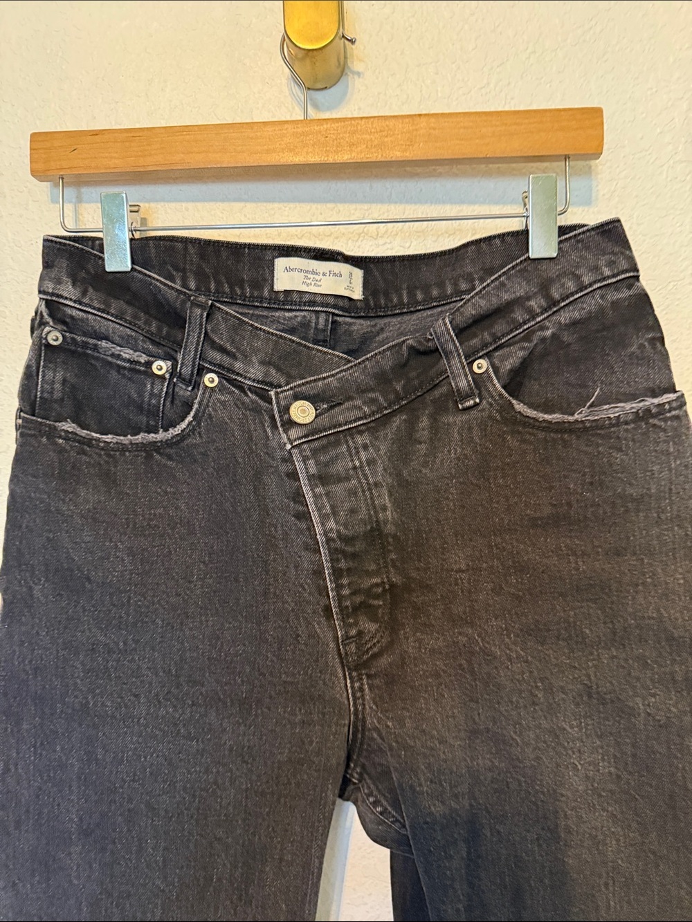 Abercrombie & Fitch The Dad High Rise Crossover Black Jeans Black Size 6 - Picture 4 of 8